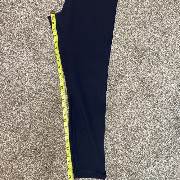 Wunder Under Like New! - Picture 2 of 3